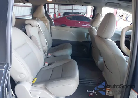 2015 Toyota Sienna Xle/Limited from USA, damaged, VIN 5TDYK3DC9FS654326